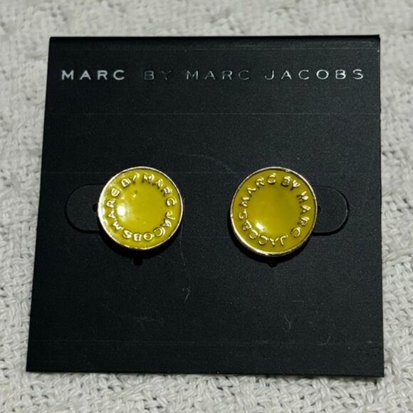Marc Jacobs Yellow Gold Circle Button Stud Jewelry Earrings - Picture 2 of 3